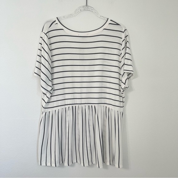 Lane Bryant Striped Peplum Tee Plus Size Casual NWT Size 18-20 - Picture 3 of 7